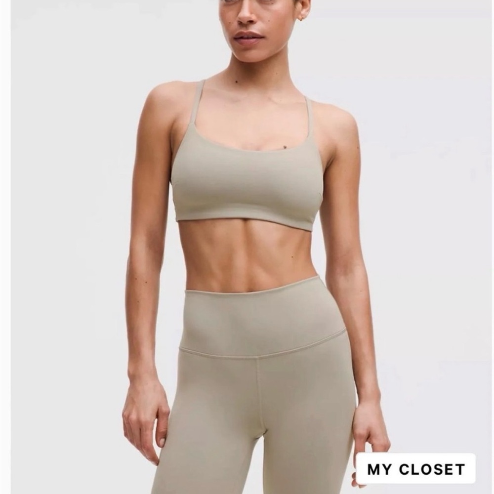✨riverstone ✨lululemon athletica wunder train strappy bra a/b cup size 8